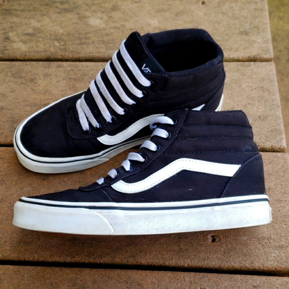 Vans Ward Hi Shoes